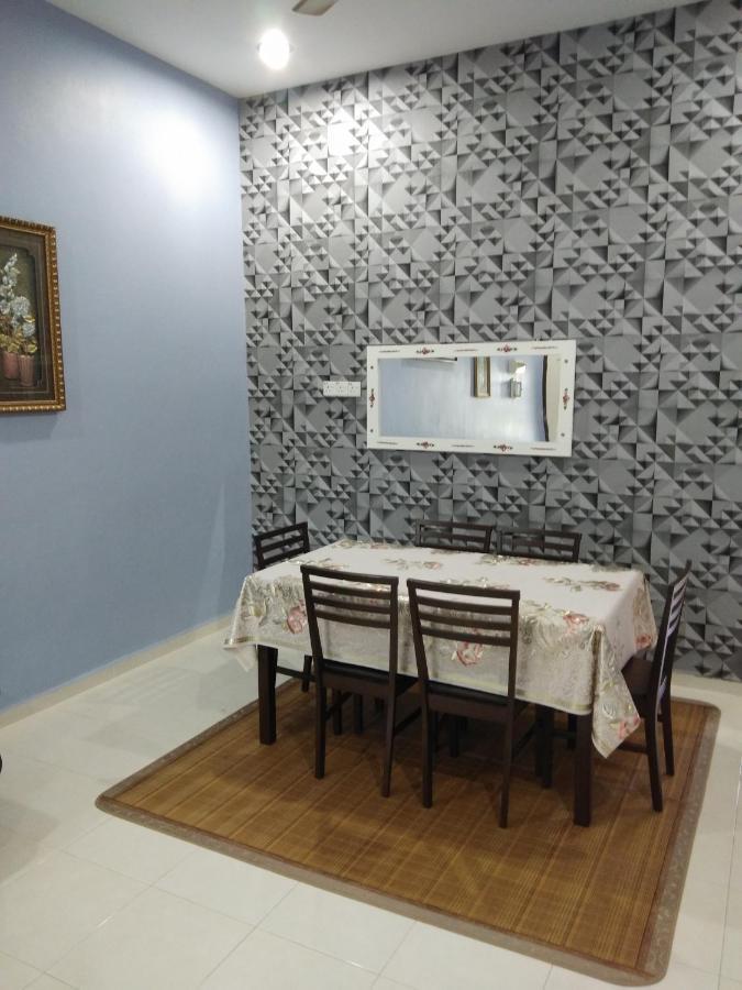 Davallia Homestay Dungun Exteriör bild